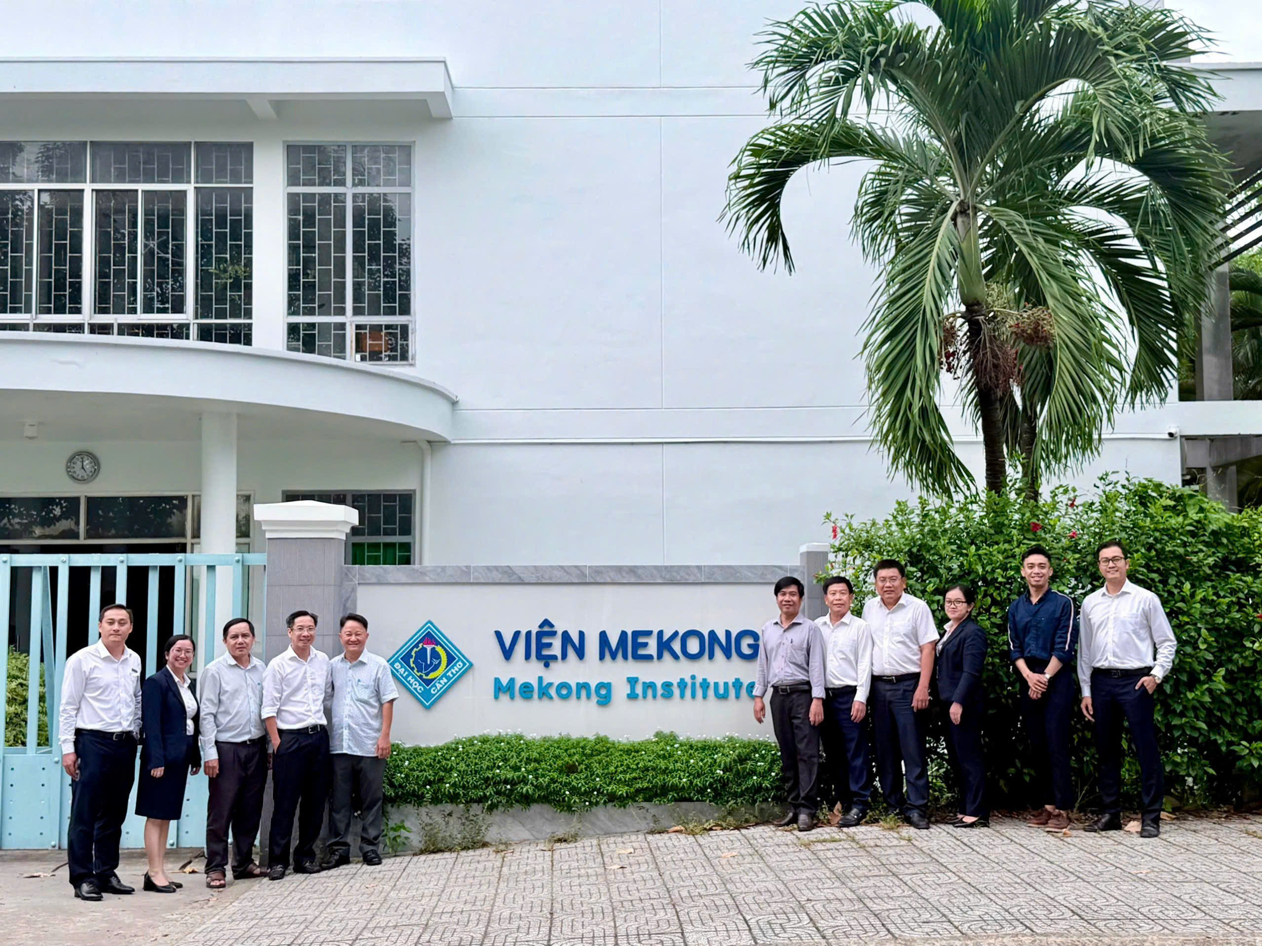 Viện Mekong và BIDV Hậu Giang thúc đẩy hợp tác về ESG và tài chính xanh tại Đồng bằng sông Cửu Long