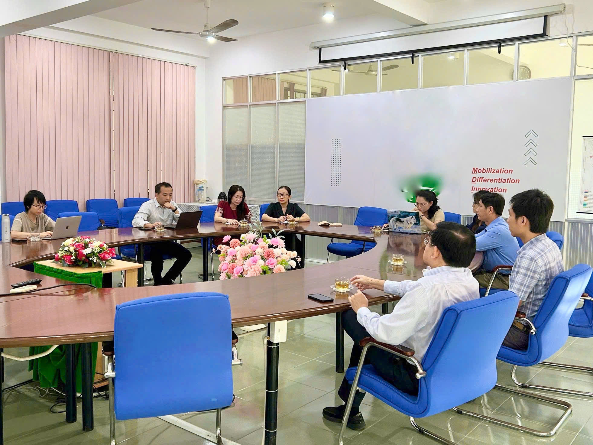 Cuộc họp triển khai thực hiện dự án “Tăng cường khả năng chống chịu với biến đổi khí hậu cho cộng đồng tại thành phố Cần Thơ giai đoạn 2025-2027” 